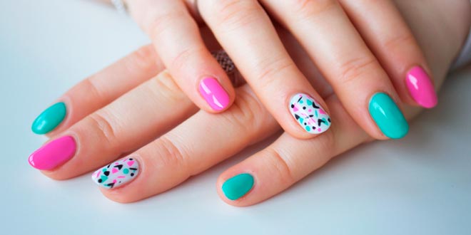 Consejos de manicura para darle forma a tus uñas